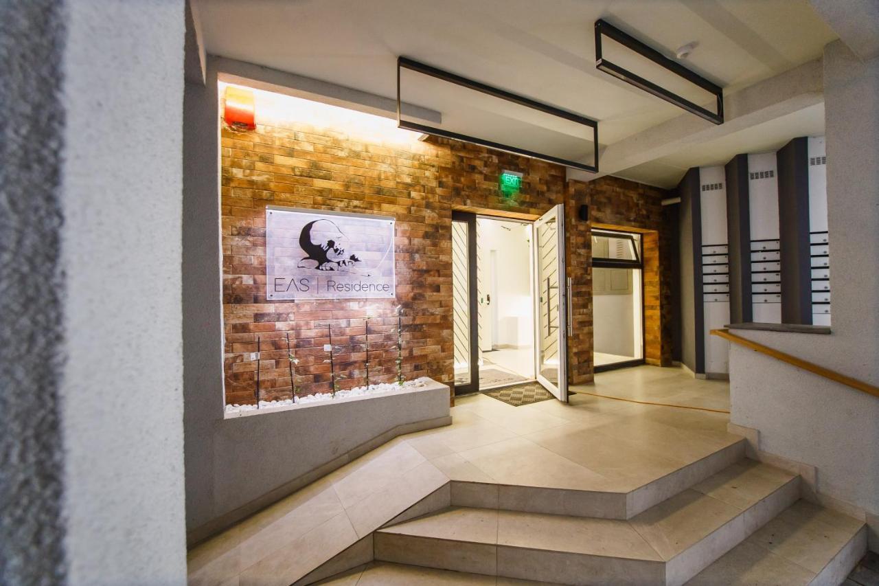 Urban Safari At Eas Residence Oradea Exterior foto